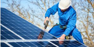 Installation Maintenance Panneaux Solaires Photovoltaïques à Saman